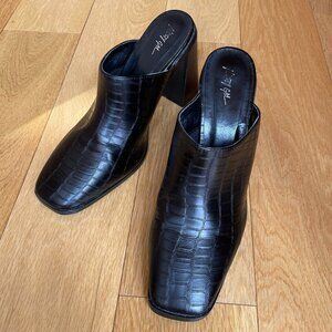 Nasty Gal Black Croc-Embossed Faux Leather Mule Heels – Size 8 (41)